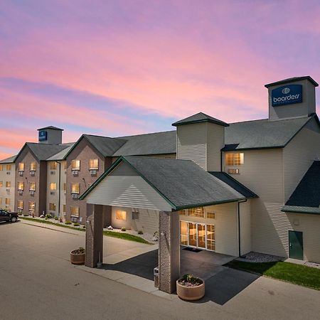 Boarders Inn & Suites By Cobblestone Hotels - Shawano Εξωτερικό φωτογραφία