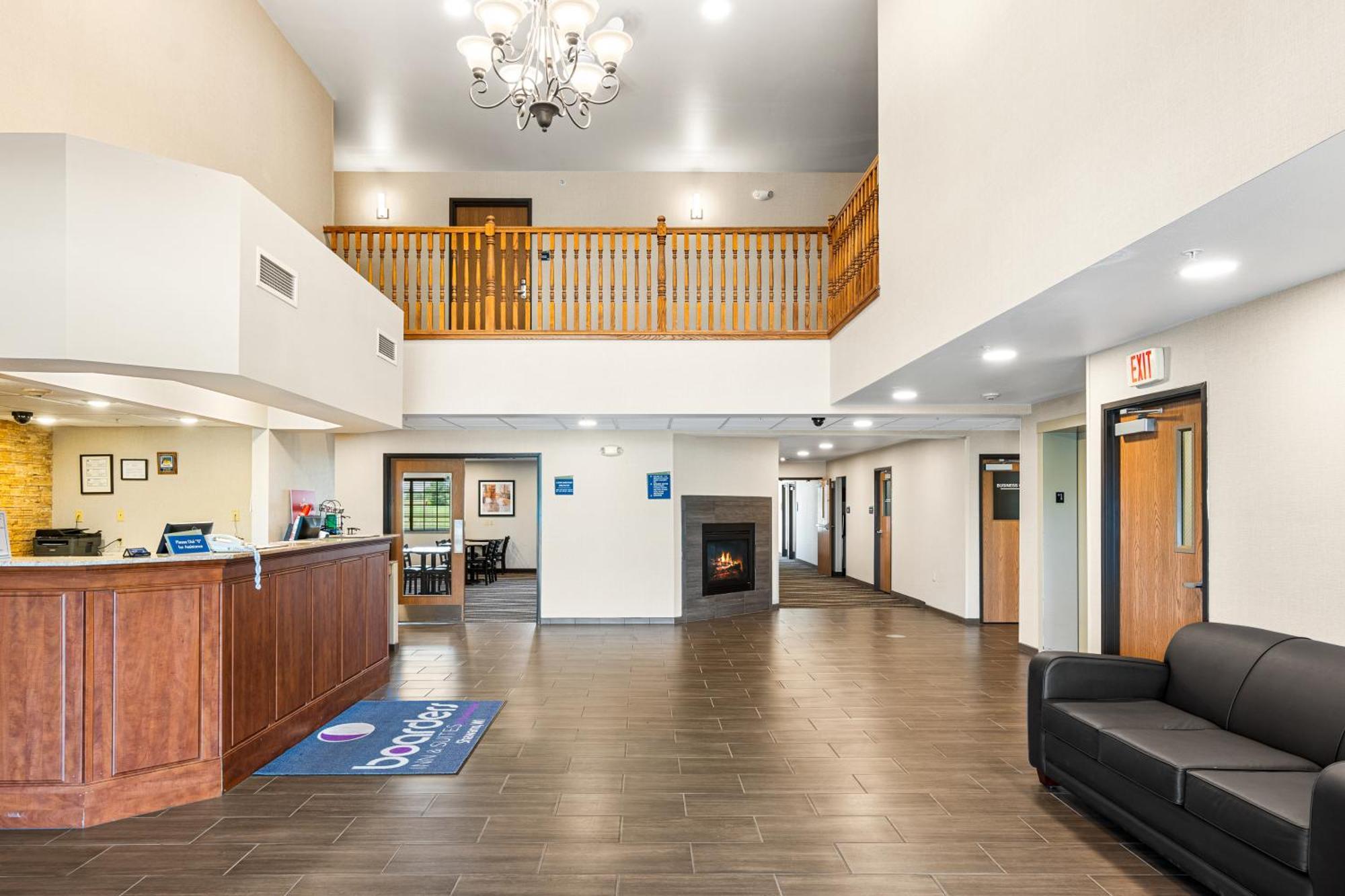 Boarders Inn & Suites By Cobblestone Hotels - Shawano Εξωτερικό φωτογραφία
