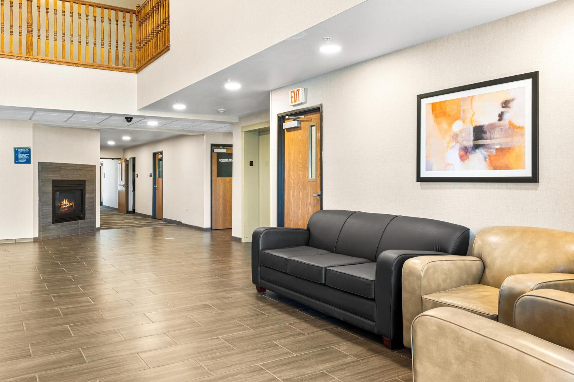 Boarders Inn & Suites By Cobblestone Hotels - Shawano Εξωτερικό φωτογραφία