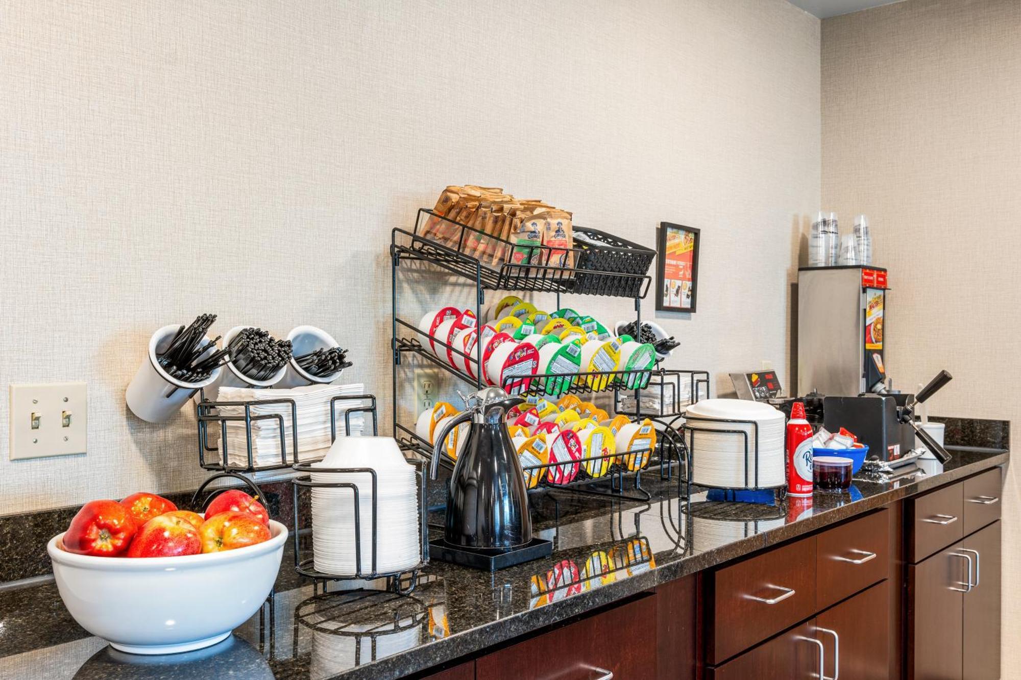 Boarders Inn & Suites By Cobblestone Hotels - Shawano Εξωτερικό φωτογραφία