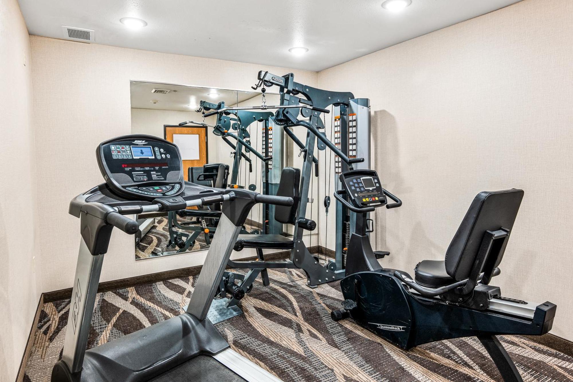 Boarders Inn & Suites By Cobblestone Hotels - Shawano Εξωτερικό φωτογραφία