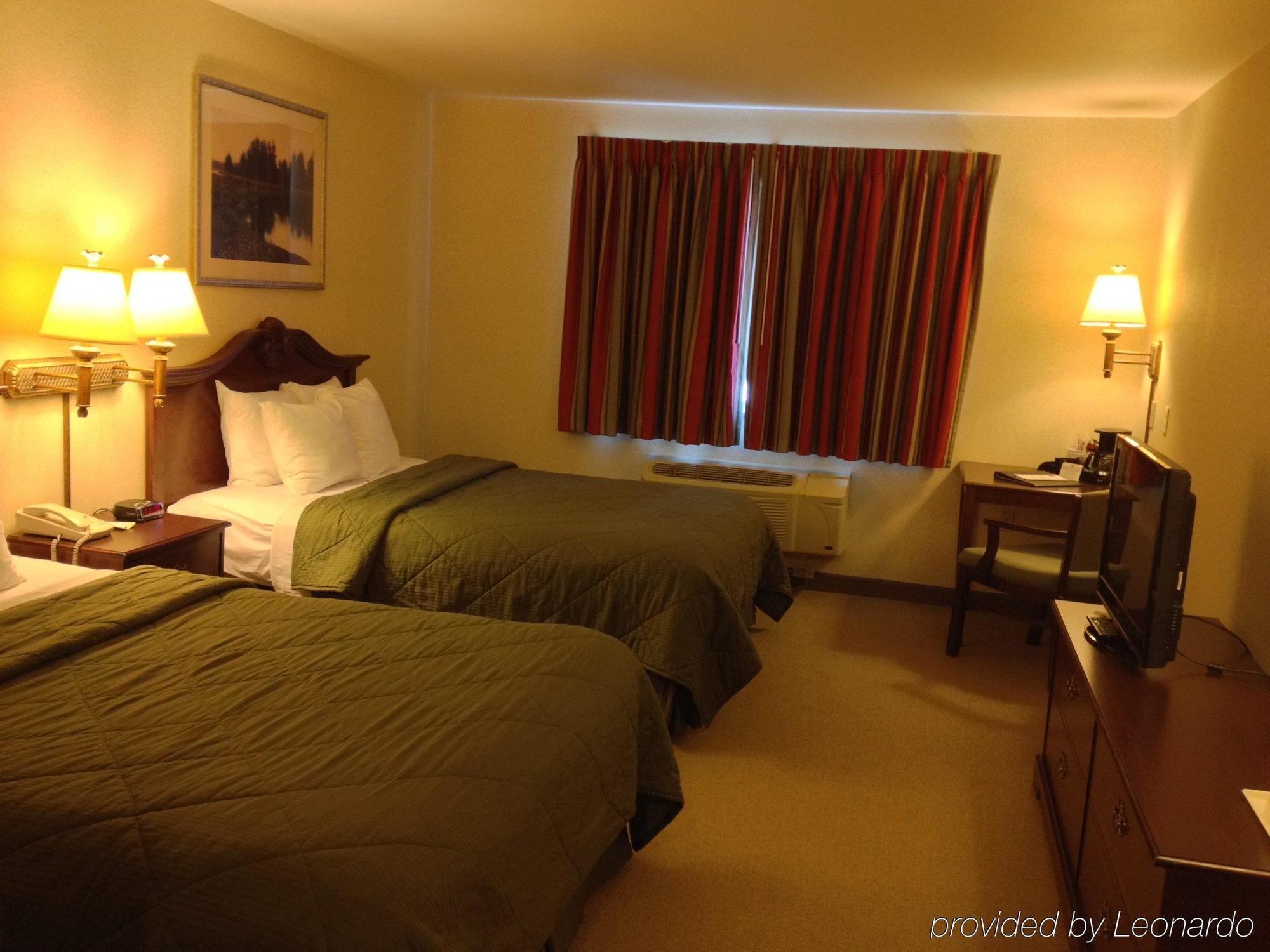 Boarders Inn & Suites By Cobblestone Hotels - Shawano Εξωτερικό φωτογραφία