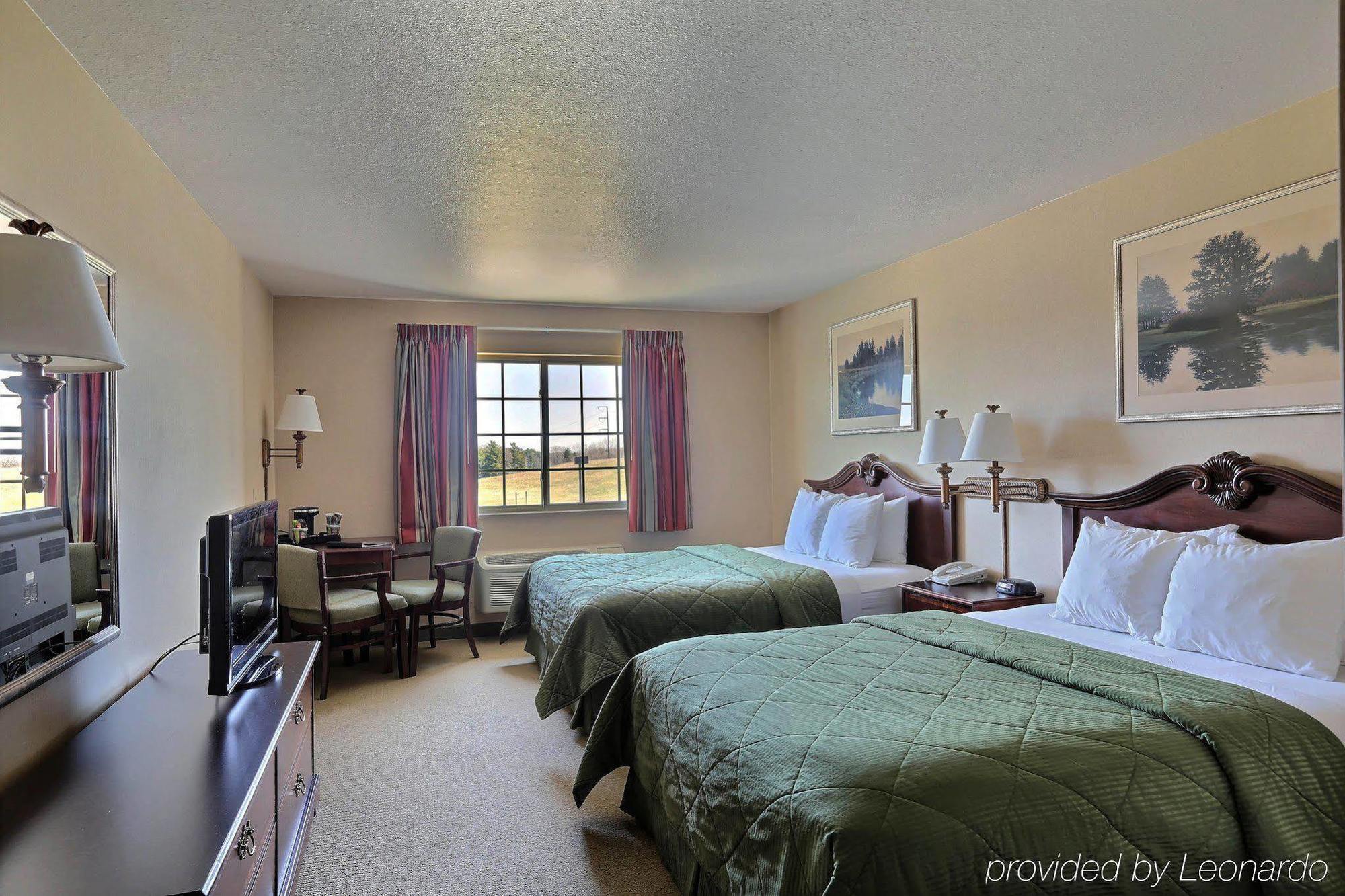 Boarders Inn & Suites By Cobblestone Hotels - Shawano Εξωτερικό φωτογραφία